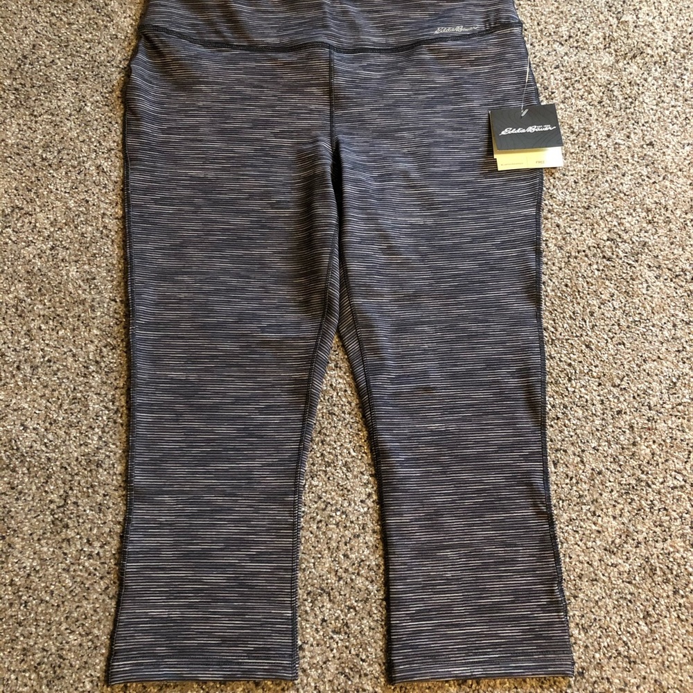 Eddie Bauer Freedry Athletic Capri Pants